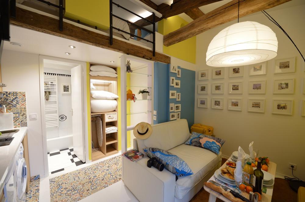 Family Studio